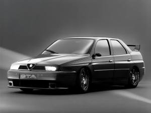 Alfa Romeo 155 GTA Concept 1992 года 